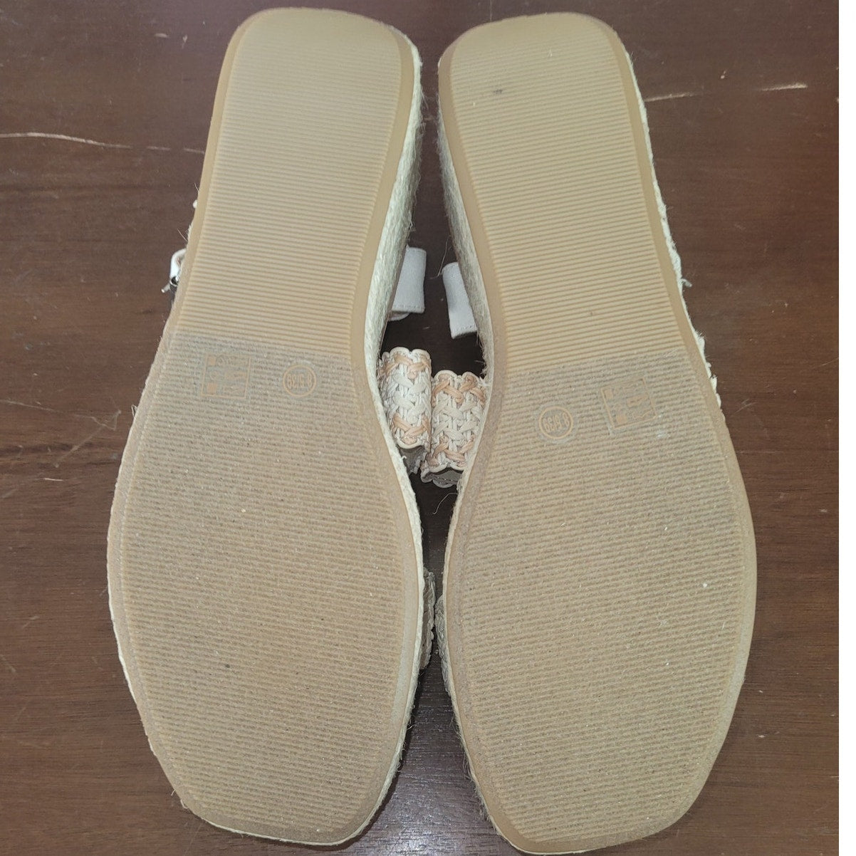 Chinese Laundry Women’s Espadrille Platform Sandals – White/Crochet, Size 8.5