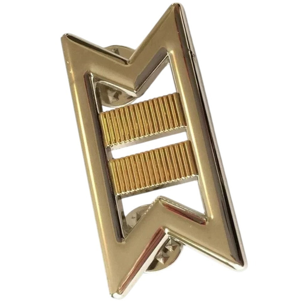 Star Trek Commander Metal Rank Pin – 1-7/8"H × 1"W | Movie Era Uniform Replica