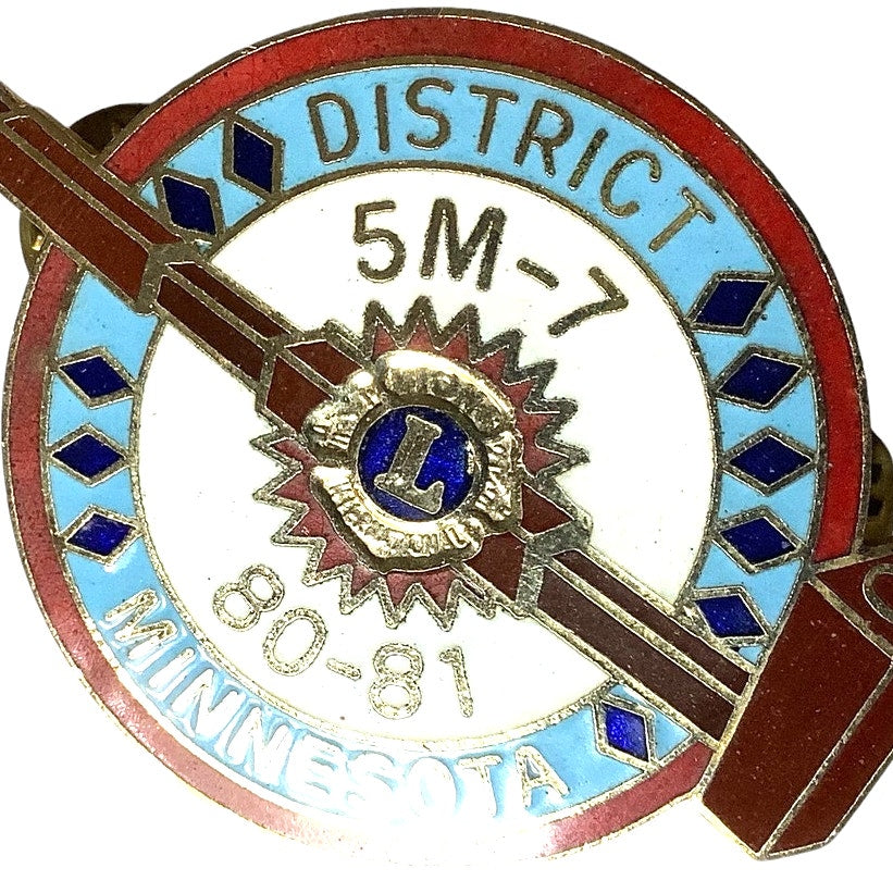 Vintage 1981 Lions Club International, Spirit Feathers Lapel Pin, 5M7 Minnesota