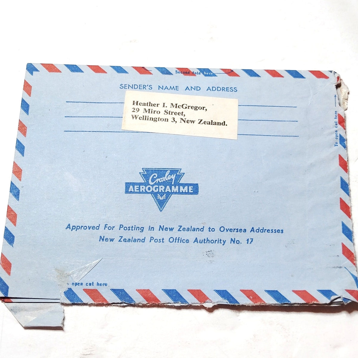 1970 New Zealand Aerogramme to USA w/ Original Letter, 8c Wellington Stamp