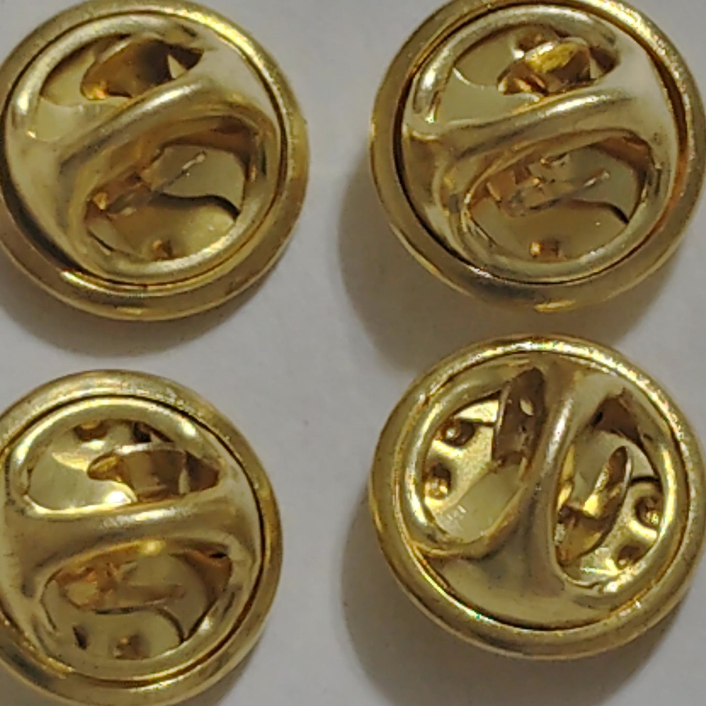 Gold‑Tone Private (E‑2) Chevron Novelty Pins – 3/4" × 3/8" – Collar Device Set