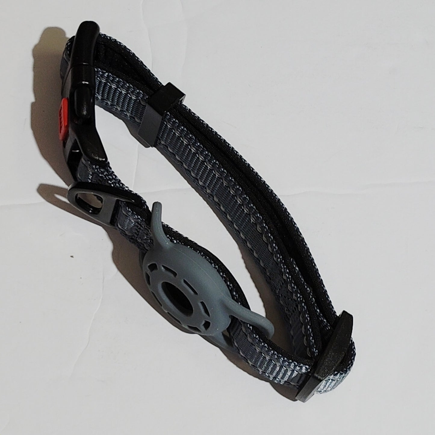 Reflective Pet Collar (SM) w/ Integrated AirTag Holder, Adjustable Safety Design