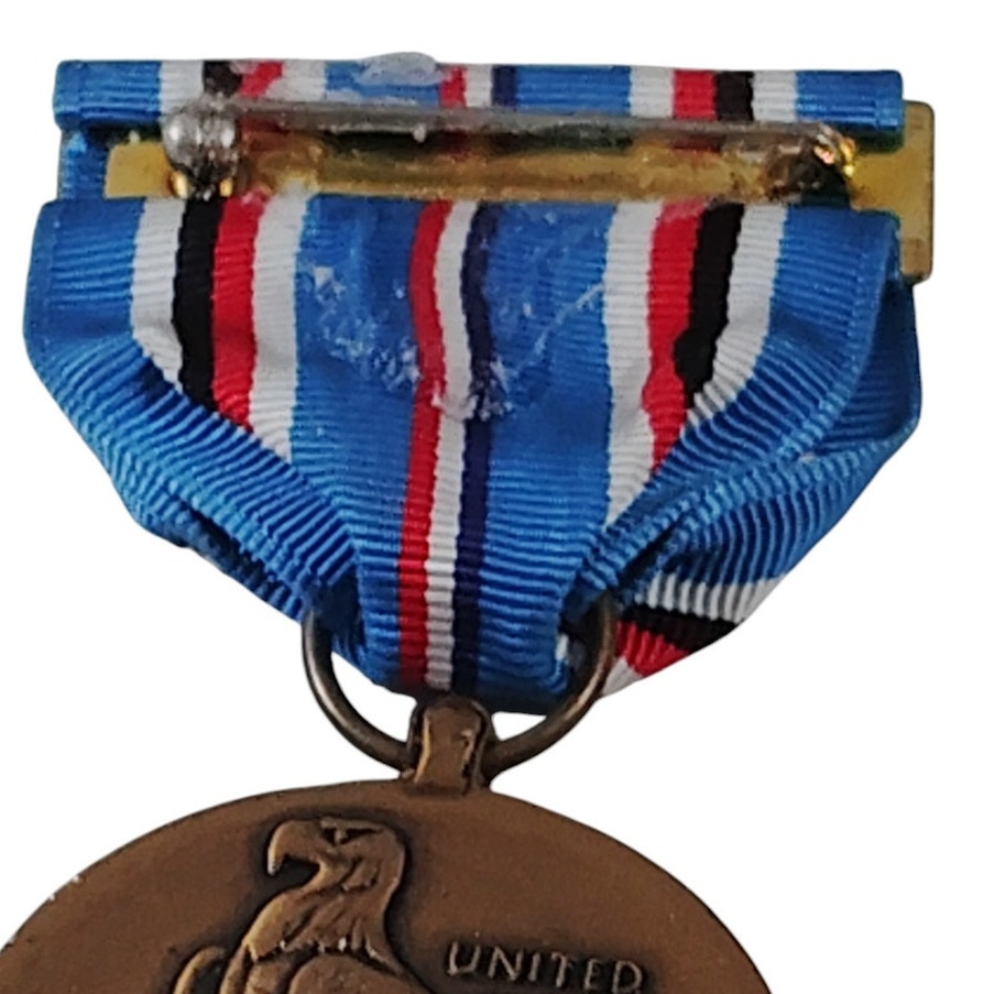 1941-1945 American Campaign Medal Pinback, 1-1/4"D x 3"H Overall