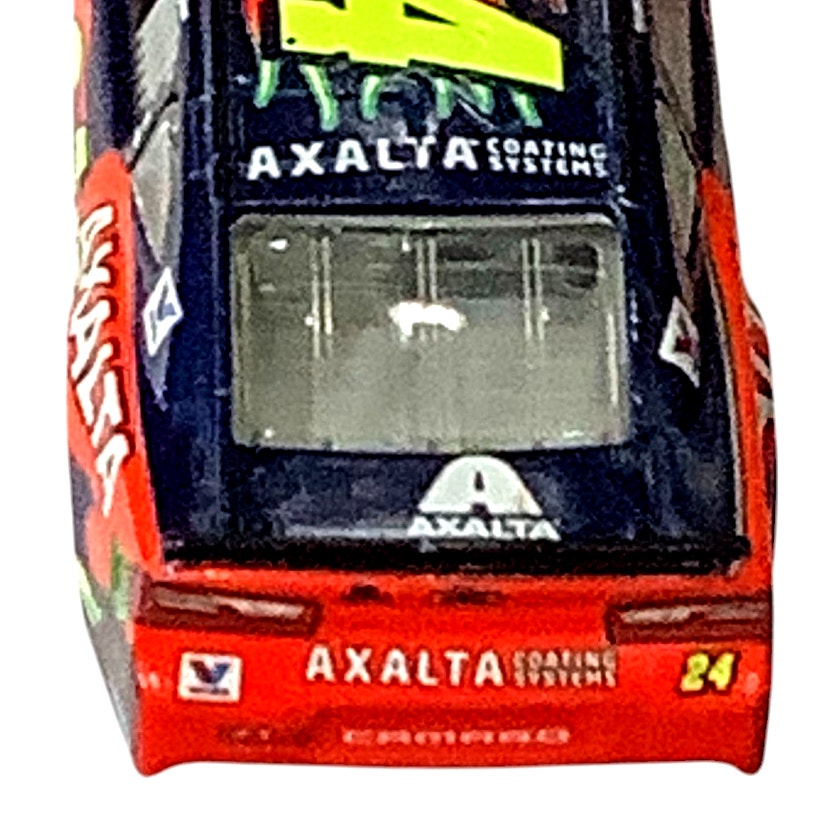 William Byron #24 Axalta Camaro, NASCAR 1:64 Die Cast Car, 2019 Lionel, NM