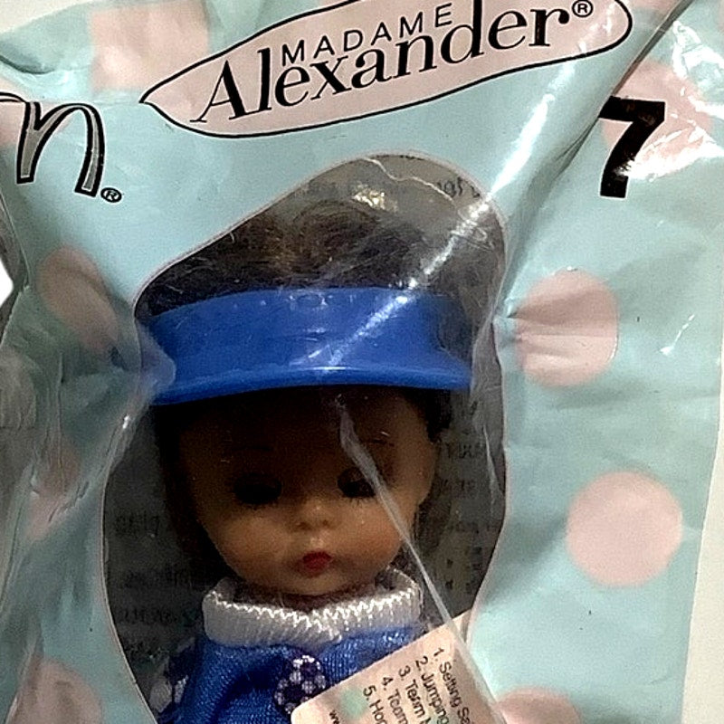 Madam Alexander, Kick it Girl Collectible Figure, McDonald's 2005 Happy Meal Toy