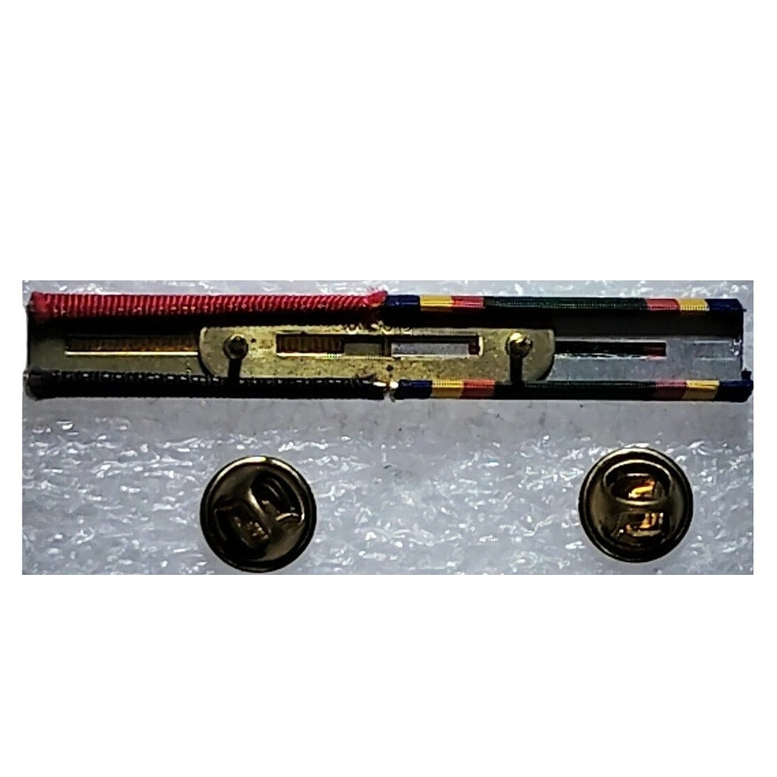 Vintage Dual Ribbon Pin Presidential Citation & Yangtze Service Clutchback