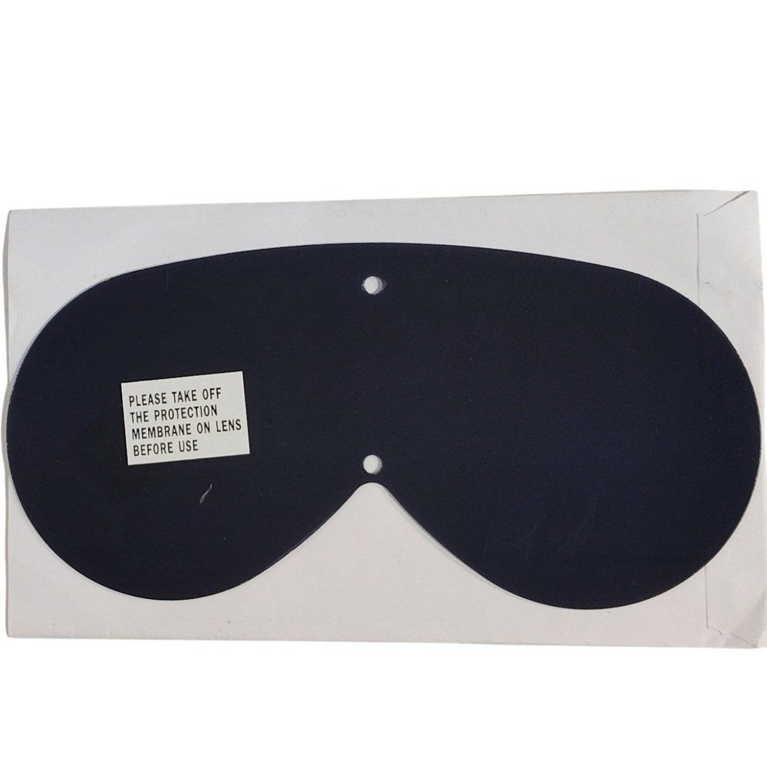 M44 Goggle Replacement Lens – Neutral Gray Plastic, NSN 8465-02-6052, U.S. Military Issue