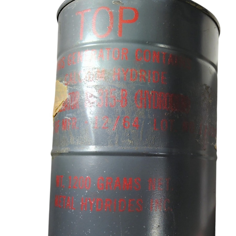 USN M-315-B Hydrogen Generator Kit – Sealed Cartridge w/ Key – Dec 1964 – Balloon Inflation Unit