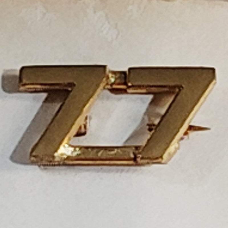 Early/Mid 1900s Brass C-Clasp "77" Collar Devices 3/8"H Hat / Lapel Pins Set