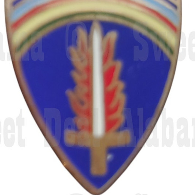 Berlin Brigade insignia (1945-1994) Collector's Hat, Lapel Pin 3/4"W x 1"H
