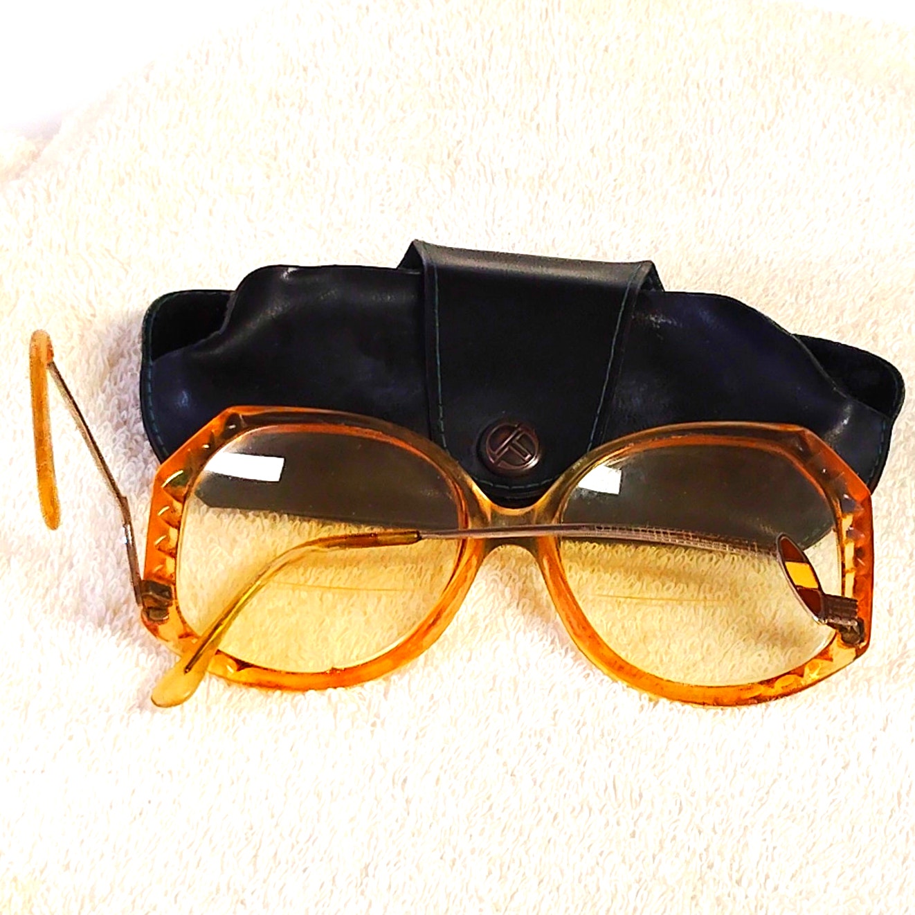 VTG Women’s Oversized Amber Hexagonal Glasses Frames 1970s–80s Boho