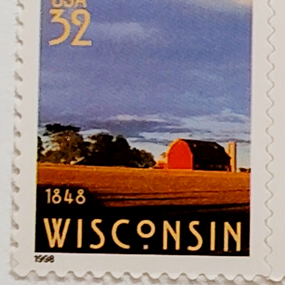 Vertical Pair – 1998 USA 32¢ Wisconsin Statehood MNH Scott 3206 – Barn Design