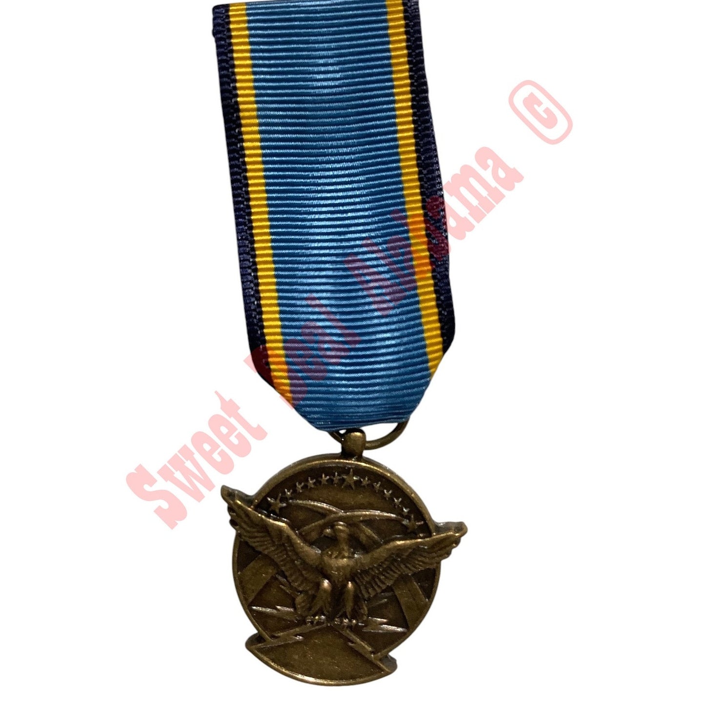 Air Force Aerial Achievement Medal, Hat/Lapel Pin 2-7/8"H x 3/4"W USAF