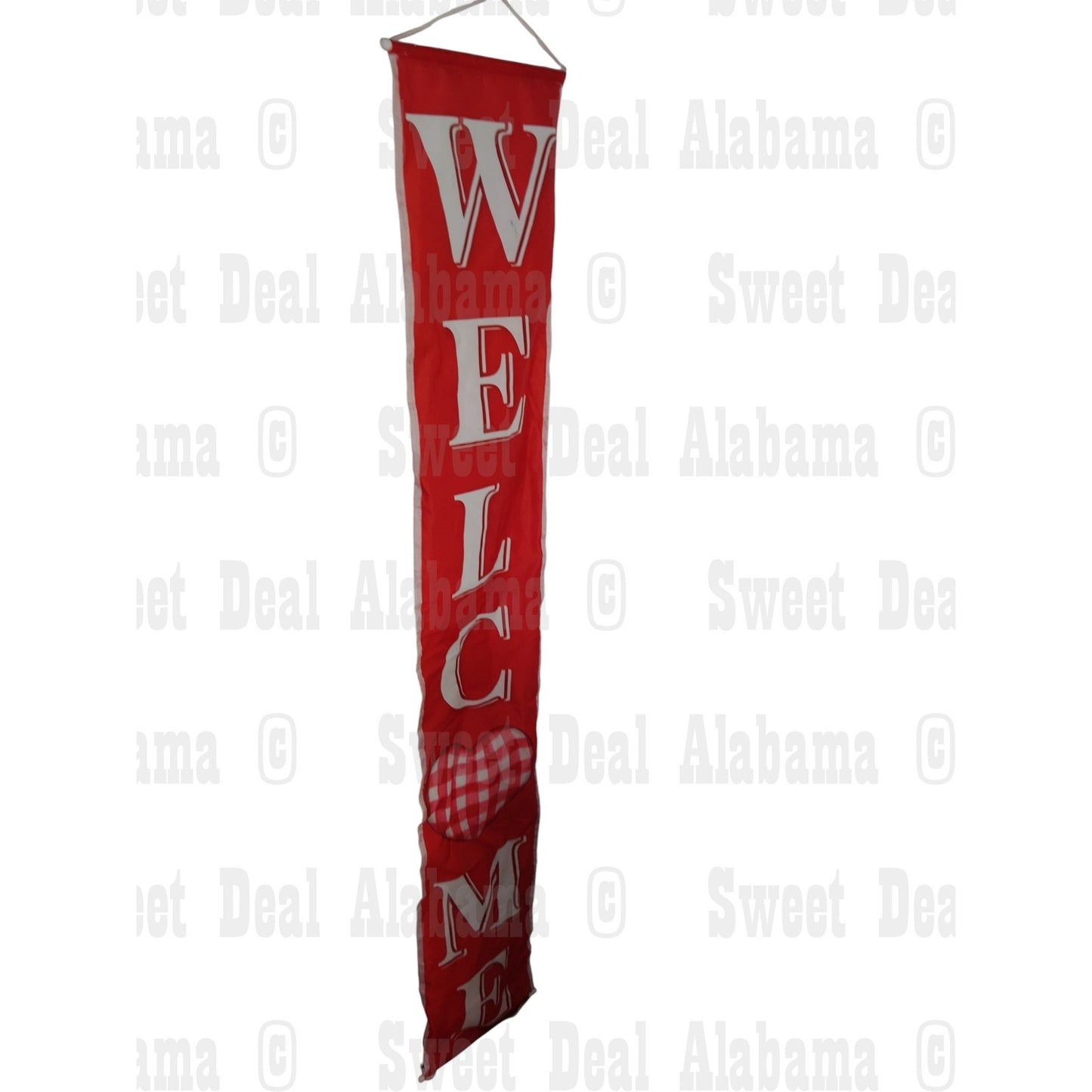 Vertical Welcome Banner – Red with Checkered Heart, Lighted Down The Sides