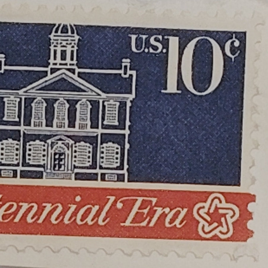 1974 Carpenters’ Hall Stamp – 10¢ – Mint Hinged – Bicentennial – Scott #1546