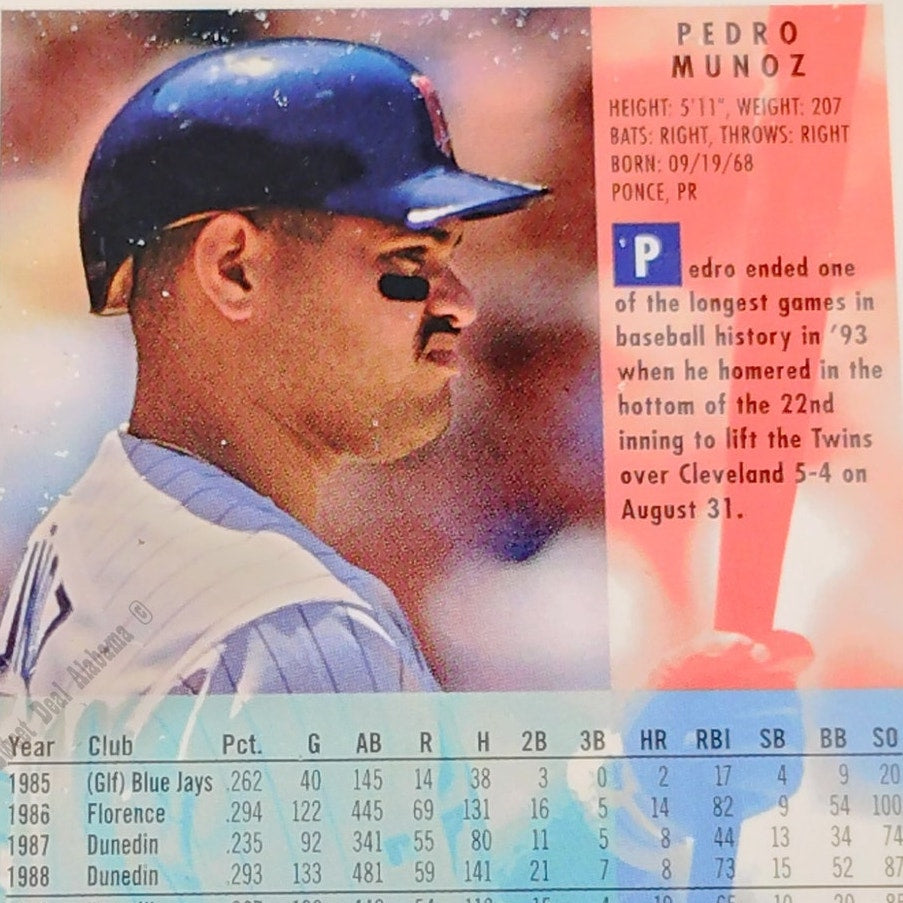 Pedro Munoz, Minnesota Twins, #215, 1994 Fleer Baseball Collector's Card