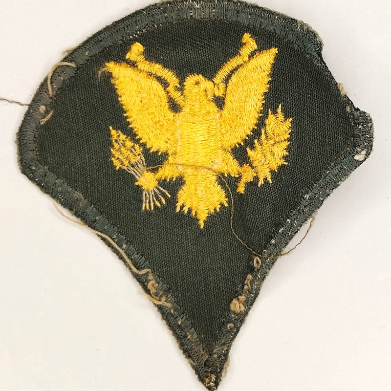 Vintage 50-70's Era US Army Specialist Rank Patch 3" × 2‑3/4" Vintage Sew‑On