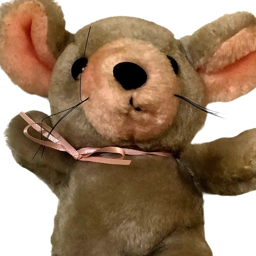 VTG 1968 America Wego 9" Plush Mouse, Gray/Pink in EUC, w/ Whiskers & Ribbon Bow
