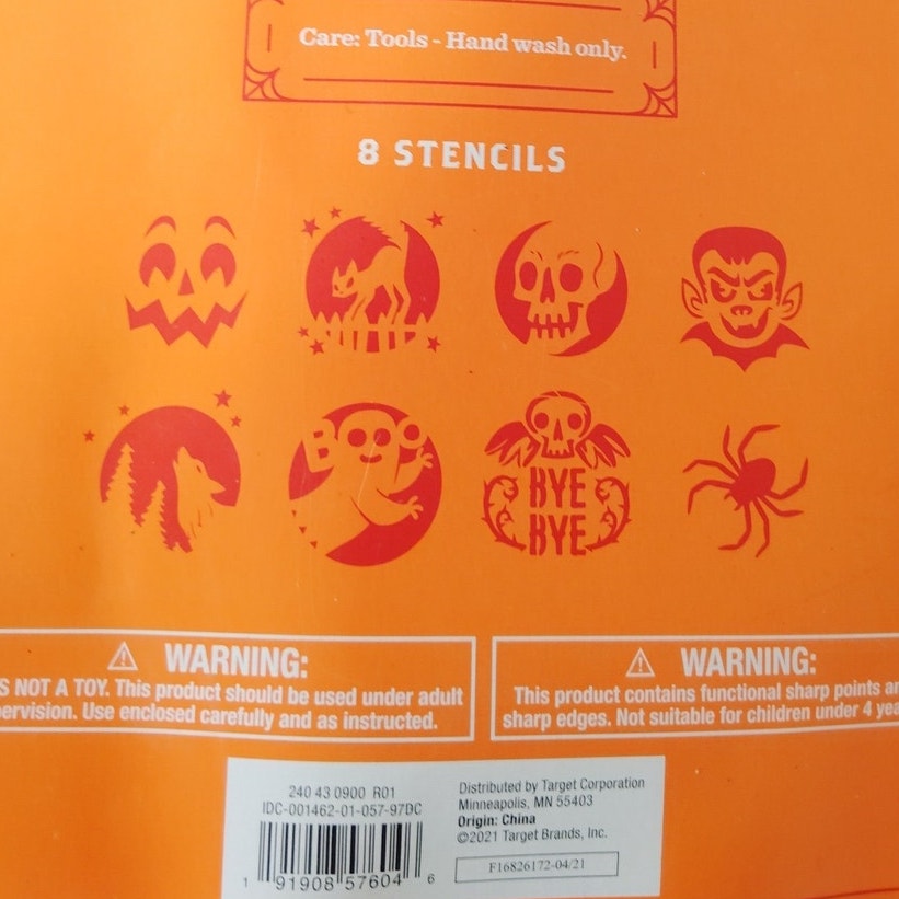 Hyde & EEK Boutique Halloween Pumpkin Carving Kit, 8 Stencils, 4 Easy-Grip Tools