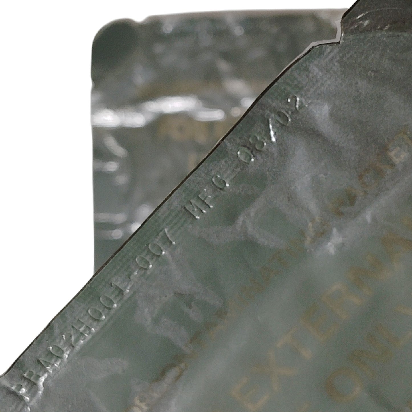 2pk Military Skin Decontamination Packets, Unopened, External Use, Vintage 08/02