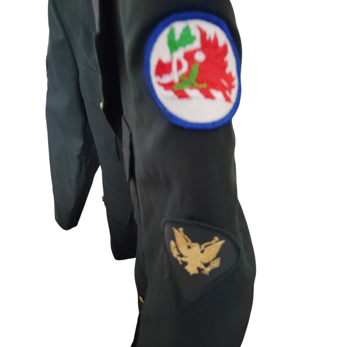 Men’s Army Green Class A Coat, 37S, Poly/Wool, w/ Unit & Qualification Patches