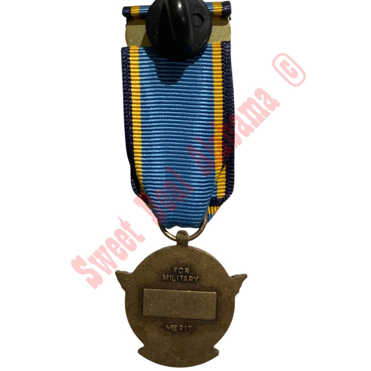 Air Force Aerial Achievement Medal, Hat/Lapel Pin 2-7/8"H x 3/4"W USAF