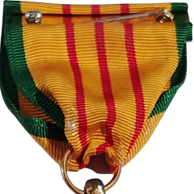 Republic of Vietnam Service Medal w/ Pinback, 1-1/4"D Medal x 3-1/8"H Overall