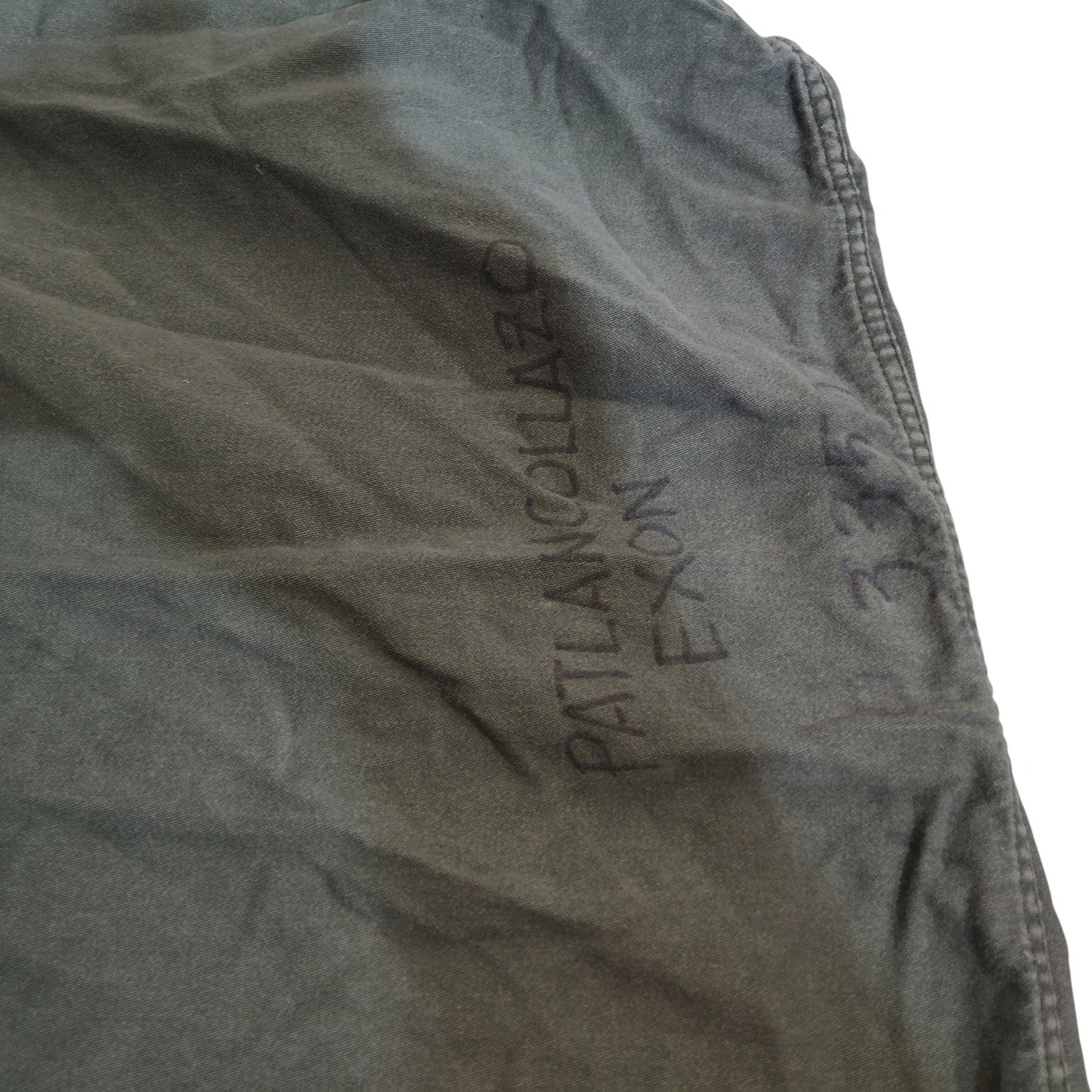 Vintage 2001 Barracks Bag – NSN 8465-00-530-3692, 24" x 36", Issued, EUC