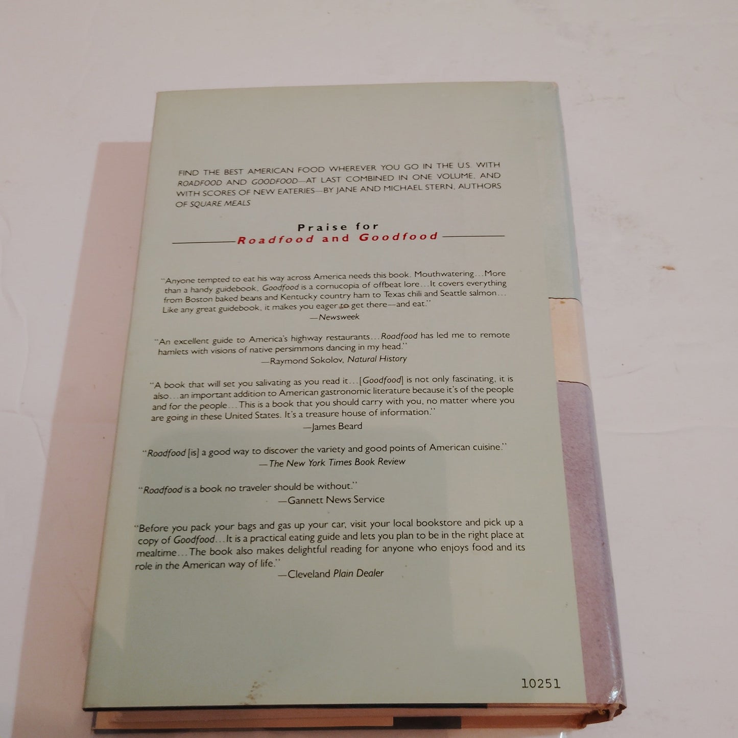 Road Food and Good Food : A Restaurant Guidebook, EUC with Dust Jacket, 1986