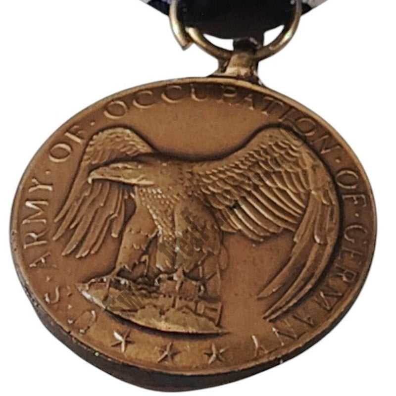 WWI Army of Occupation of Germany Medal Pinback, 1-1/4"D x 3"H Overall