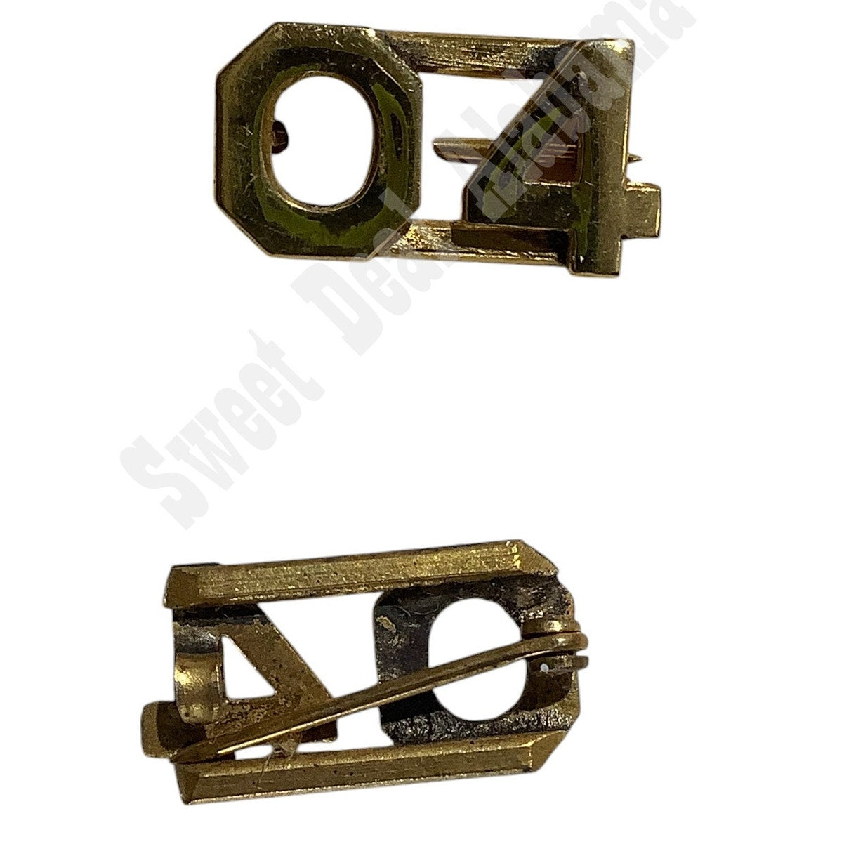 WWI Era Numeric "04", Brass Military C-Clasp Hat / Lapel / Collar Pins Set 3/8"H