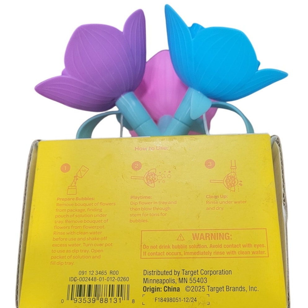 Sun Squad Bubble Endcap Dip and Blow Flowers – Kids Bubble Wand