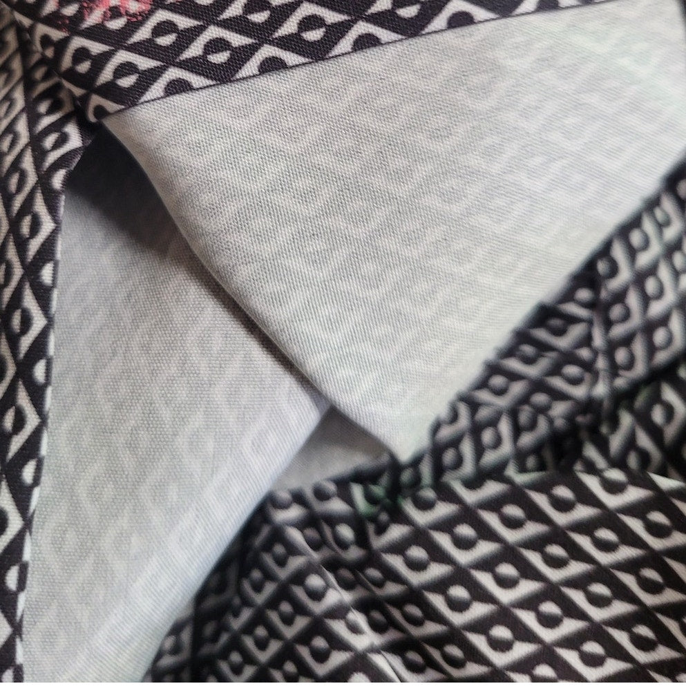 J. Ferrar 360 Stretch L/S Dress Shirt, Black Circle Geo, M (15-15.5, 32-33)