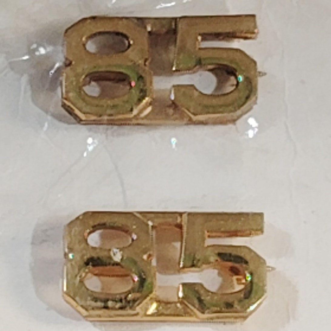 Early/Mid 1900s Brass C-Clasp "85" Collar Devices 3/8"H Hat / Lapel Pins Set