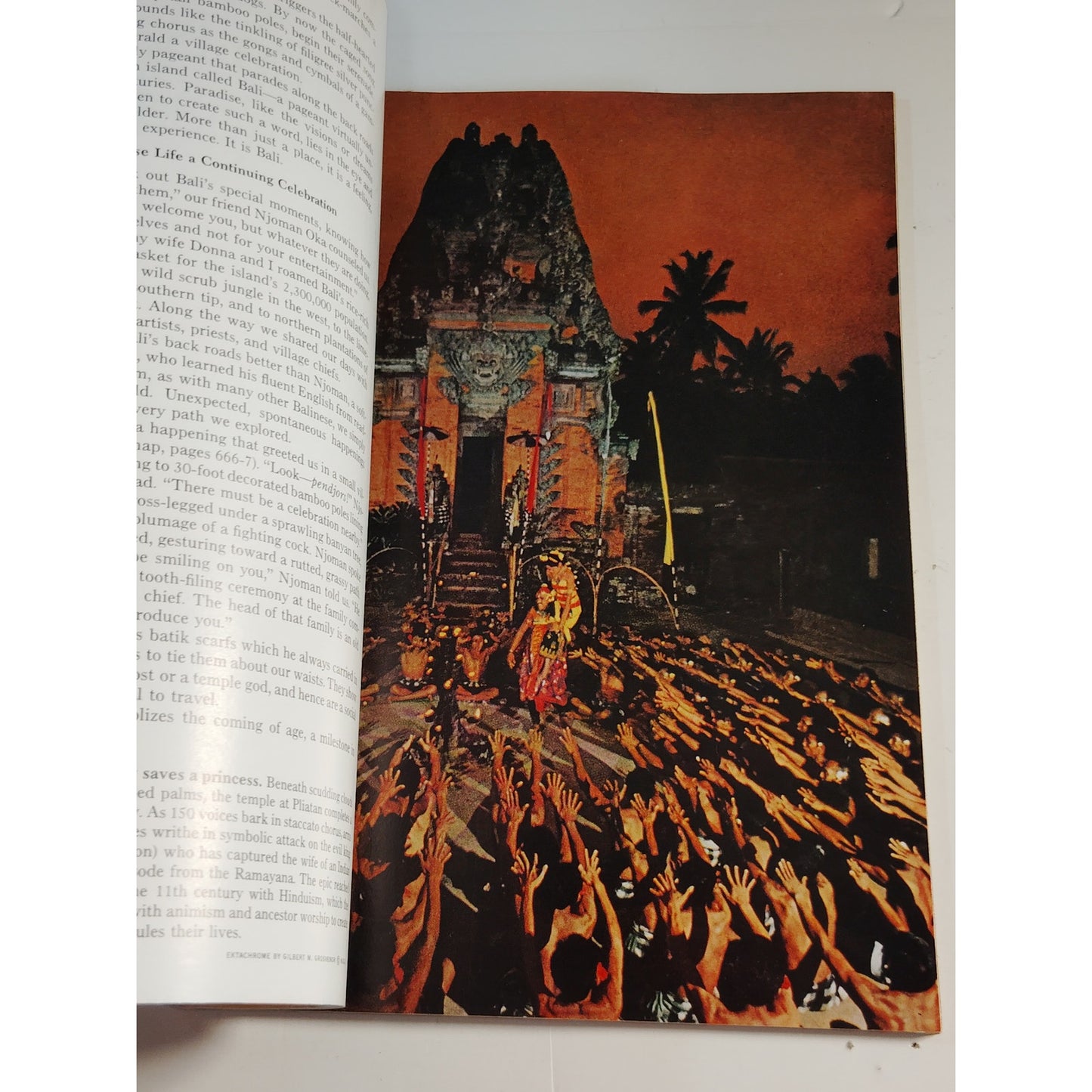 National Geographic Magazine – November 1969, San Francisco Bay, Bali, Prince Charles