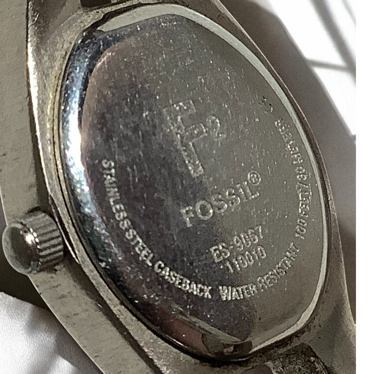 Ladies Fossil ES-9067 Watch, Silver Metal Band, Blue Face, Needs Battery, EXC