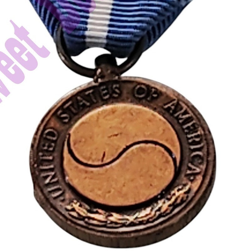 Republic of Korea War Service Mini Medal (3/4"D) Ribbon (3/4"W) Overall 2-1/4"H