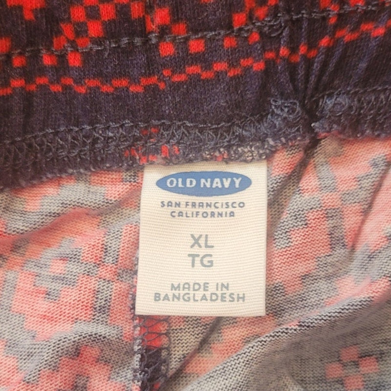 Old Navy NWT Pajama Set – XL – Red/Blue Aztec Snowflake Pattern