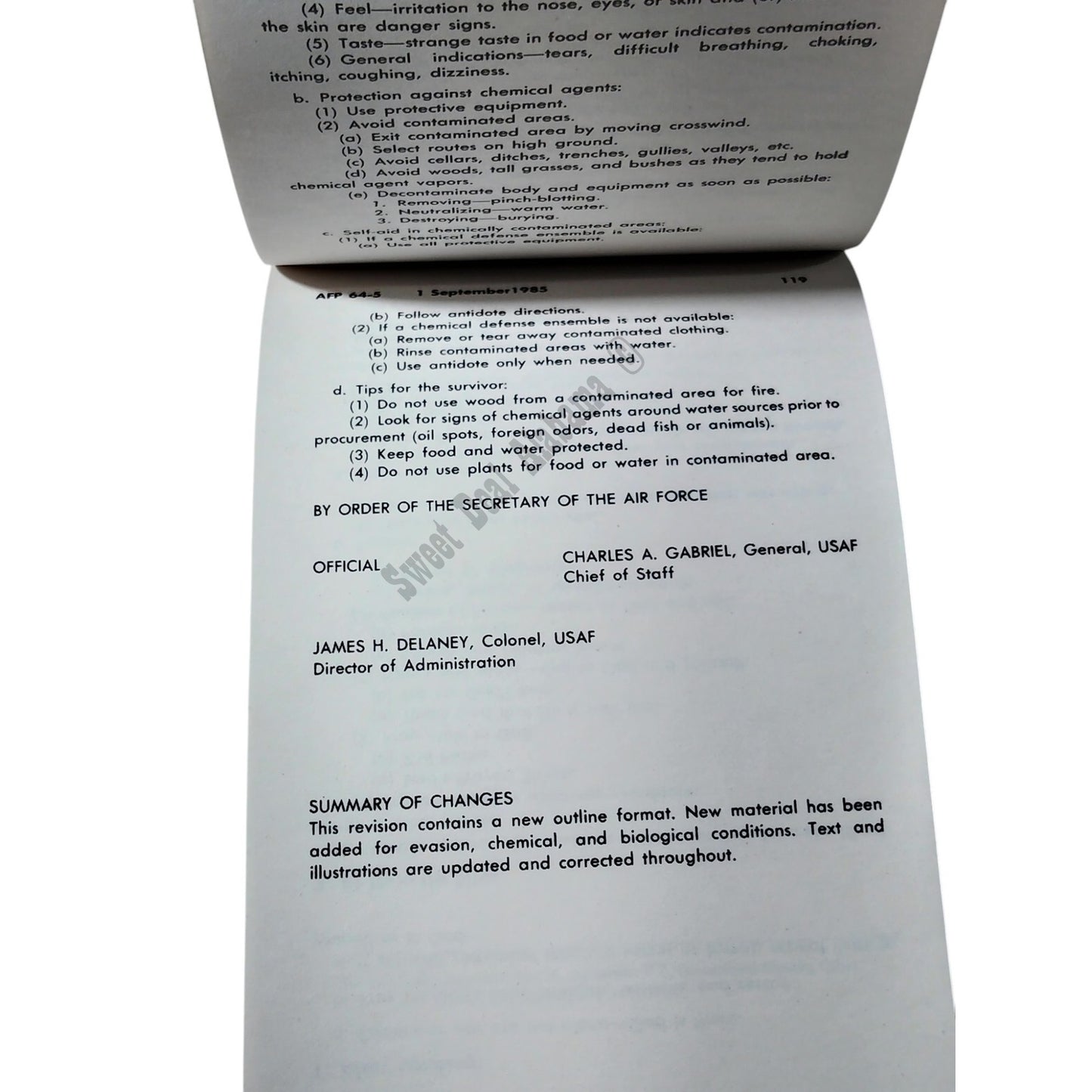 Vintage Sept 1985 Aircrew Survival Pamphlet 64-5, Dept of Air Force, 121 Pages
