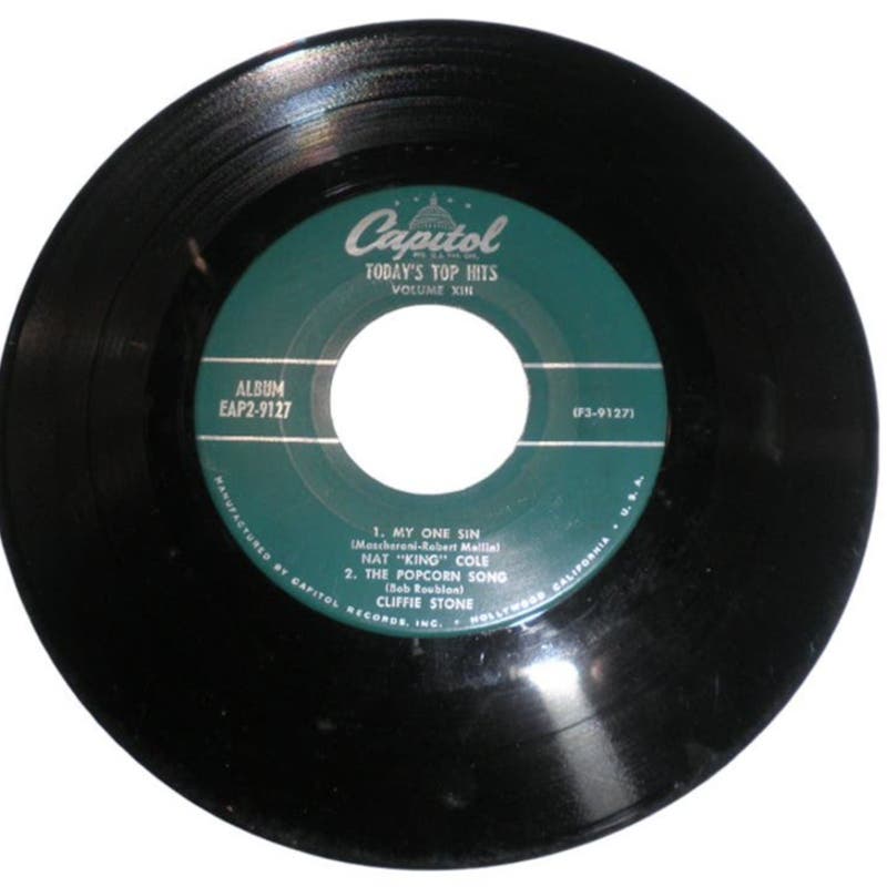 Capital Records EAP 2-9127 Today's Top Hits 45 Vinyl- Nat King Cole & More