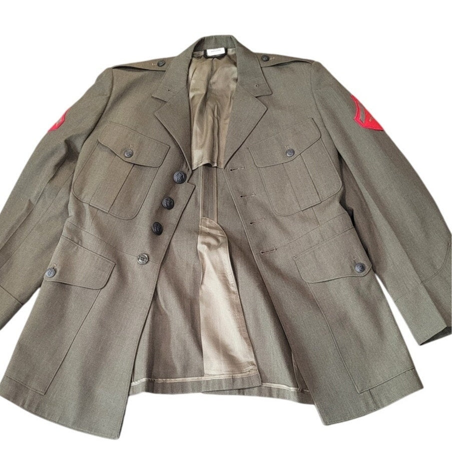 USMC Men’s Service Dress Coat – Shade 2212 Gabardine Green, Size 41S, Belted, Quarter Lined