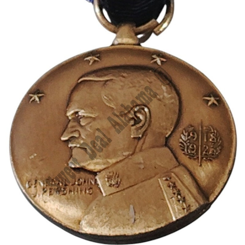 WWI Army of Occupation of Germany Medal Pinback, 1-1/4"D x 3"H Overall