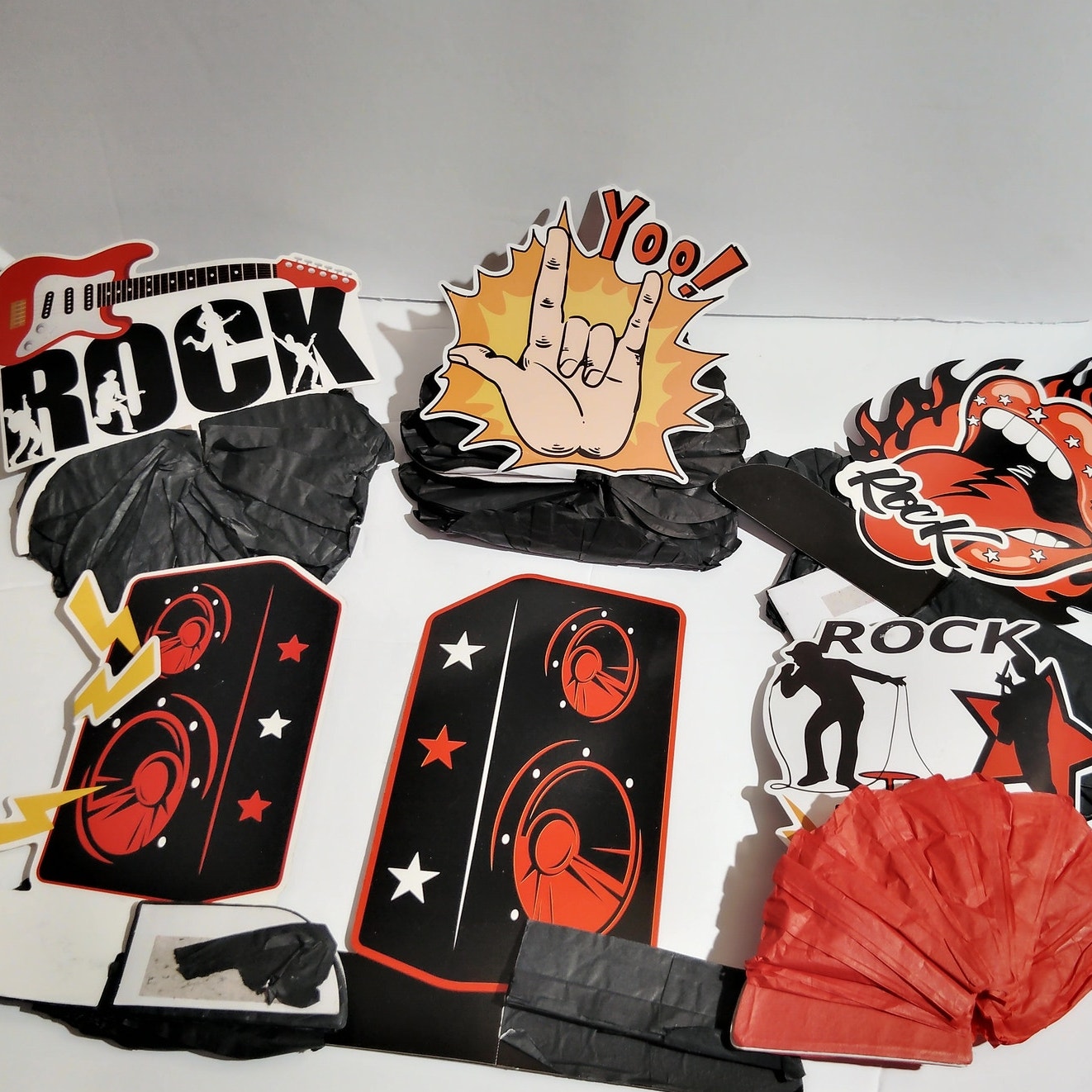 1950s Rock & Roll Party Decorations 16‑Pc Honeycomb Centerpieces & Table Toppers