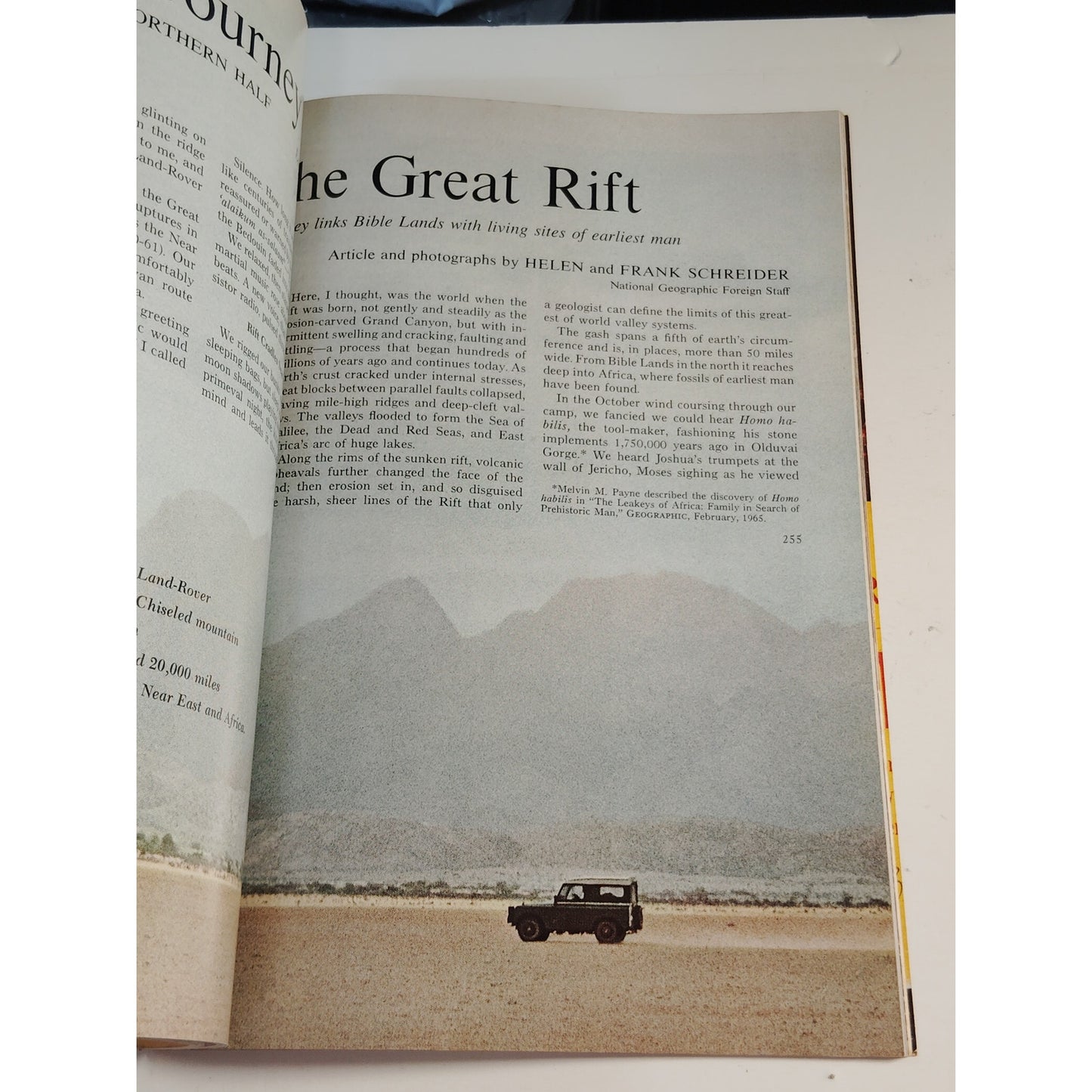National Geographic Aug. 1965 Great Rift Valley, Amish Life & Churchill Tribute