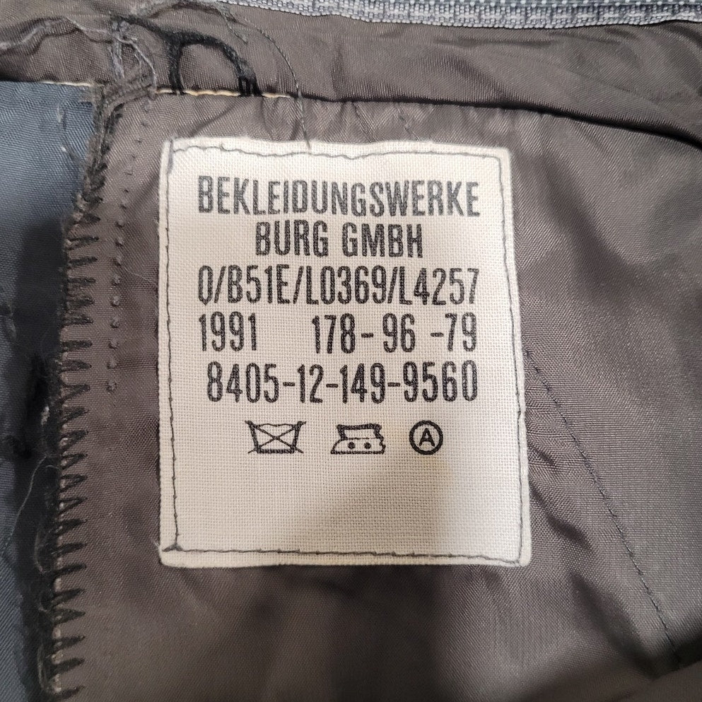 Mens 1991 Service Trousers - Germany size 29, US Size 38R - Shade 3346 Poly/Wool