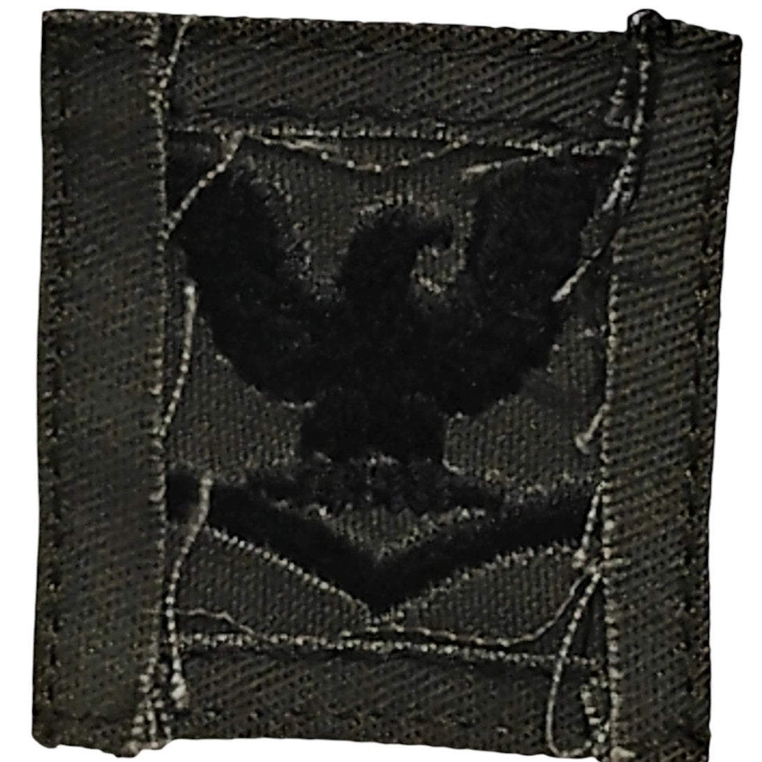 Vintage Navy Petty Officer 3rd Class E-4 Subdued Sew-On Cap Device Emblem OD Green Tactical Patch