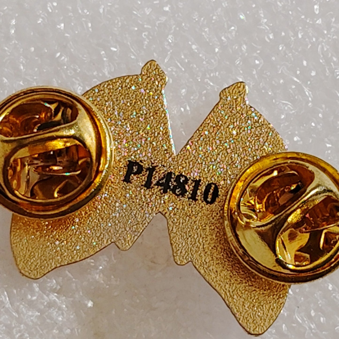 U.S. and U.S.M.C. Crossed Flags Novelty Hat Lapel Pin, 1‑1/4" × 7/8"