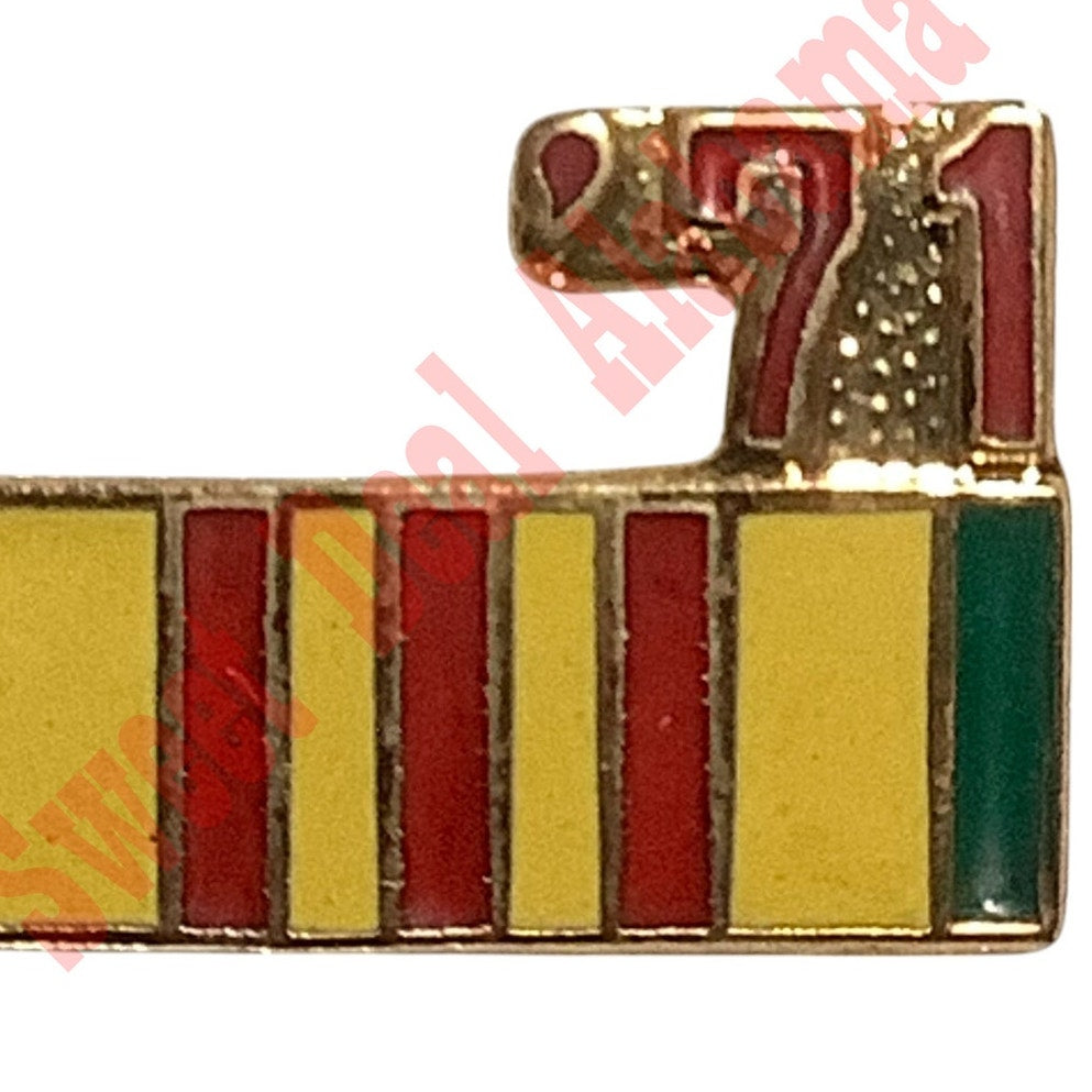 1971 Vietnam Service Ribbon- Hat, Lapel or Tie Pin 9/16"H x 7/8"W