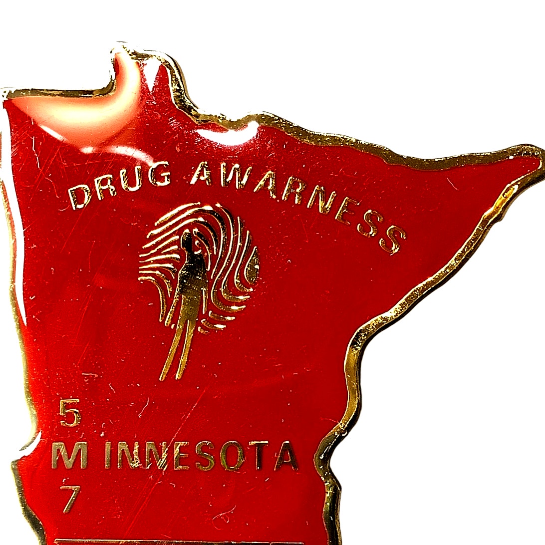 Vintage Lions Club International, Quest- Drug Awareness Lapel Pin, Minnesota 5M7