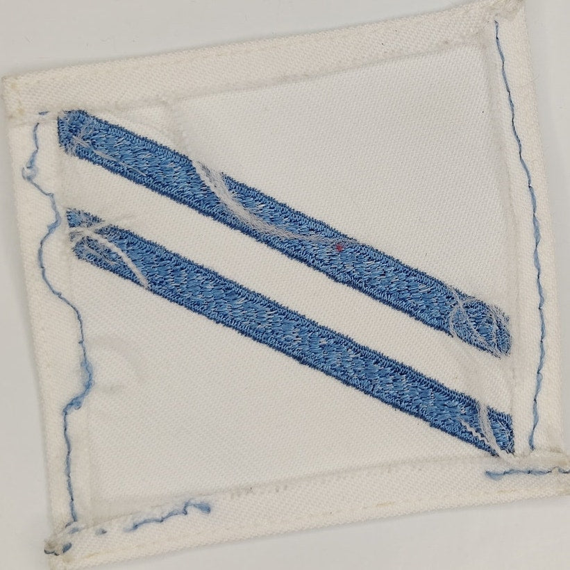 Vintage US Navy Seaman Apprentice E‑2 Blue Stripes on White Patch NOS 3"